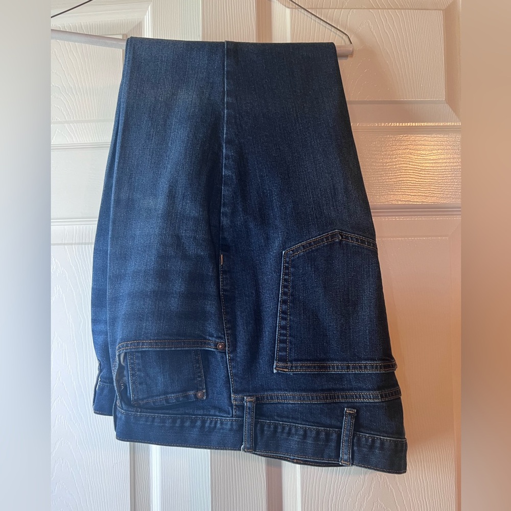 Old Navy Men’s Bootcut Jeans 40x30